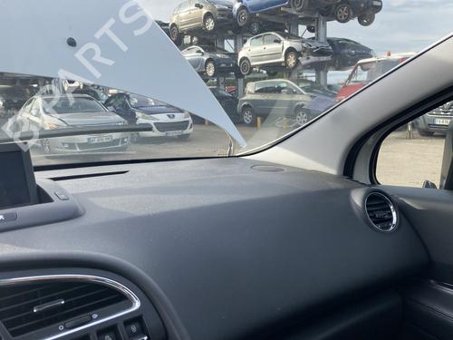 Instrumentbræt PEUGEOT 3008 I MPV (0U_) 2.0 HDi (163 hp) 30263619