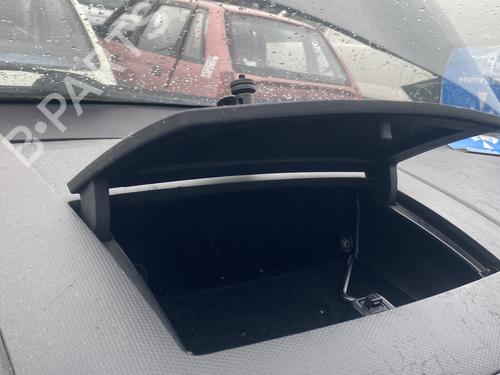 Used Glove box Glove box CITROËN C-CROSSER (VU_, VV_) 2.2 HDi (156 hp) 21797860 21797860