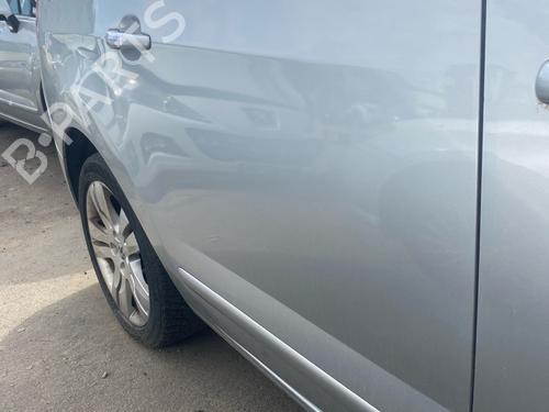 right-rear-door-peugeot-5008-0u_-0e_-2009-2010-2011-2012-2013-2014-2015-2016-2017-38081808 main image