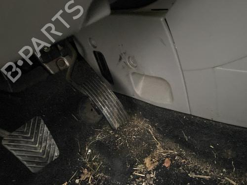 Pedal MITSUBISHI GRANDIS (NA_W) 2.0 DI-D (NA8W) (136 hp) 30646639