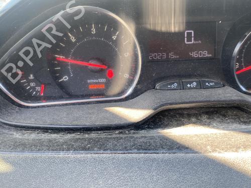 Used Instrument cluster PEUGEOT 208 I (CA_, CC_) 1.4 HDi (68 hp) 24114296