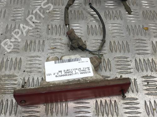 Used Rear fog light Rear fog light NISSAN X-TRAIL I (T30) 2.2 Di 4x4 (114 hp) 19905559 19905559