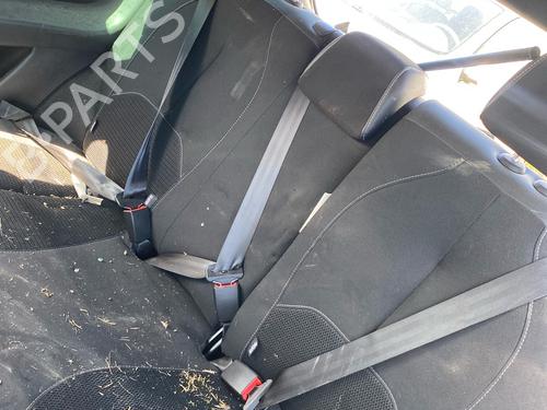 Rear seat CITROËN DS3 (SA_) 1.6 HDi 90 | BP37035294C17 - Image 2