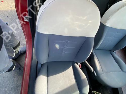 Right front seat FIAT 500 (312_) 1.2 (312AXA1A) | BP39486057C16 - Image 3