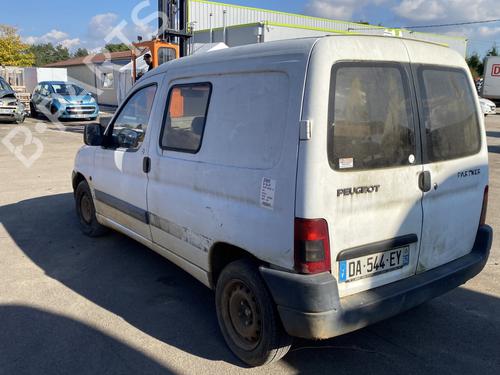 Front right panel PEUGEOT PARTNER Box Body/MPV (5_, G_) 1.8 D | BP29318230C59  - Image 5