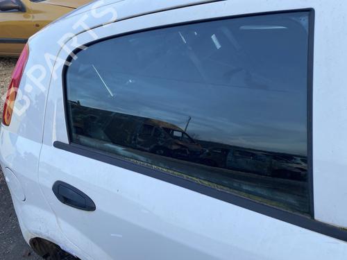 rear-right-door-window-fiat-punto-199_-2012-31632653 main image