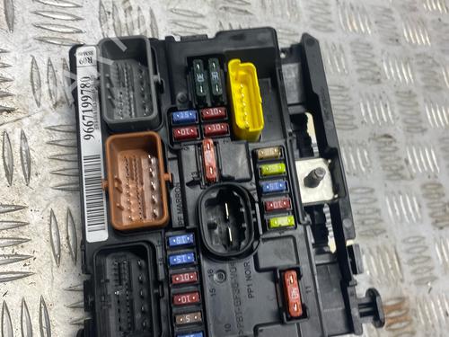 Electronic module CITROËN C3 Picasso (SH_) 1.6 HDI 90 | BP38187668M83 - Image 3