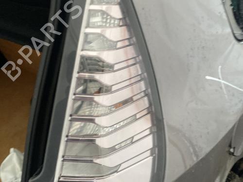 right-taillight-renault-scenic-iii-jz01_-2008-2009-2010-2011-2012-2013-2014-2015-2016-31919199 main image