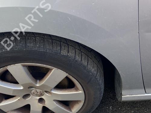Used Left front fenders PEUGEOT 308 I (4A_, 4C_) 1.6 HDi (92 hp) 28570426