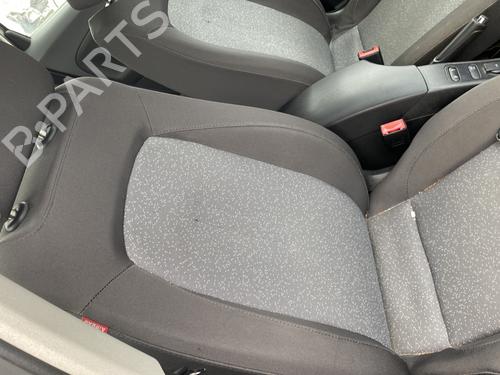 Right front seat SEAT ALTEA (5P1) 1.9 TDI | BP32295184C16 - Image 4
