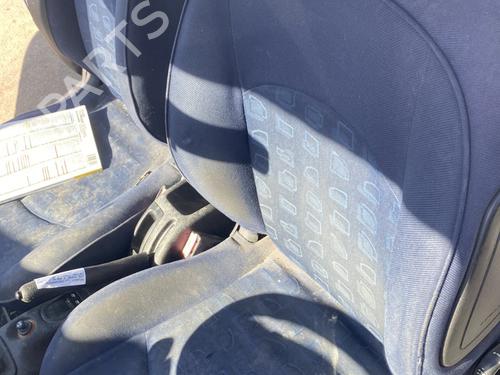 Stol venstre foran PEUGEOT 206 Hatchback (2A/C) 1.4 HDi eco 70 | BP25475223C15 