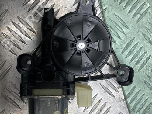 Used Right front window motor AUDI A3 Sportback (8VA, 8VF) 30 TDI (115 hp) 22806331