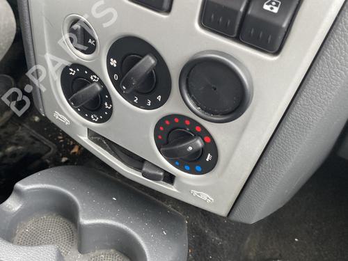 Used Climate control Climate control DACIA LOGAN (LS_) 1.6 (LS0B, LS0D, LS0F, LS0H) (87 hp) 33017220 33017220
