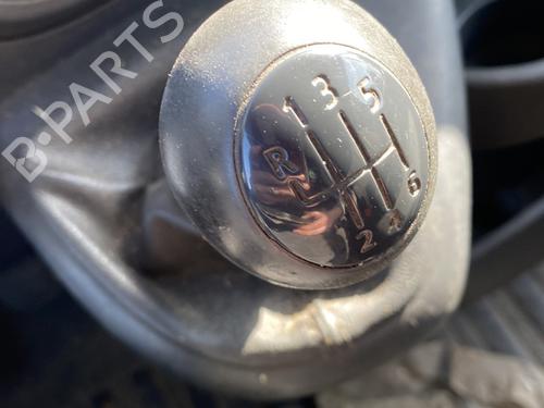 Used Gear lever RENAULT MASTER III Van (FV) 2.3 dCi 145 FWD (FV0E, FV0F, FV0H, FV02, FV0M, FV0S,... (146 hp) 32499326