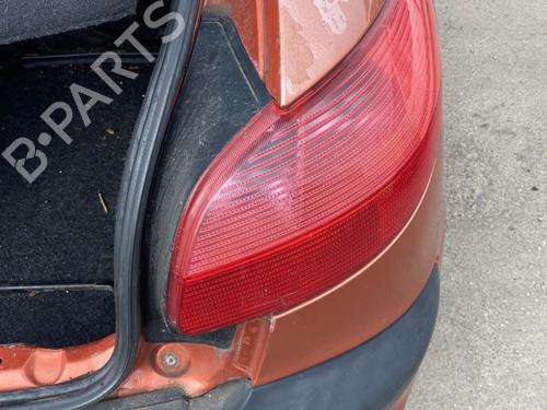 Used Lamp holder PEUGEOT 206 Hatchback (2A/C) 1.9 D (69 hp) 25296019