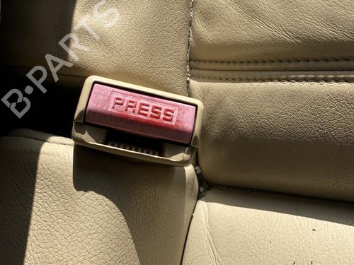 Sikkerhedssele-spænde PEUGEOT 407 (6D_) 2.0 HDi 135 (6DRHRH, 6DRHRE, 6DRHRG, 6DRHRJ) (136 hp) 32669959