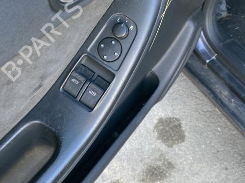 Used Right front window switch Right front window switch AUDI A3 (8L1) 1.9 TDI (130 hp) 24439101 24439101