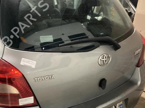 Bakluke CC/Kombi-Kupé TOYOTA YARIS (_P9_) 1.4 D-4D (NLP90_, NLP90R) (90 hp) 22116153