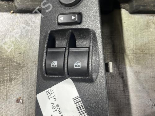 Left front window switch FIAT BRAVO II (198_) 1.6 D Multijet (198AXM1B) | BP24435750I27 - Image 3