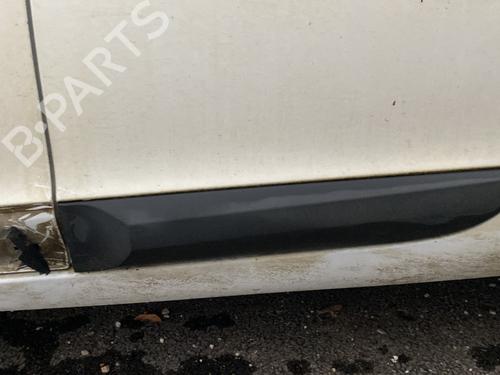 door-moulding-trim-renault-megane-iii-hatchback-bz01_-b3_-2008-30462553 main image