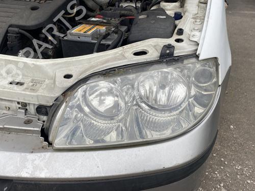 Used Left headlight FIAT PUNTO (188_) 1.3 JTD 16V (70 hp) 27868623