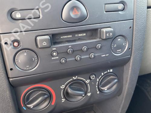 Radio RENAULT CLIO II (BB_, CB_) 1.5 dCi (B/CB07) | BP27989149E6
