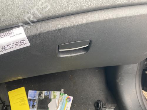 Glove box RENAULT LAGUNA III (BT0/1) 2.0 dCi (BT07, BT0J, BT14, BT1A, BT1S) | BP25133666C95 
