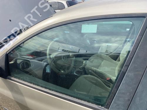 front-left-door-window-renault-clio-iii-br01-cr01-2005-2006-2007-2008-2009-2010-2011-2012-2013-2014-39449076 main image