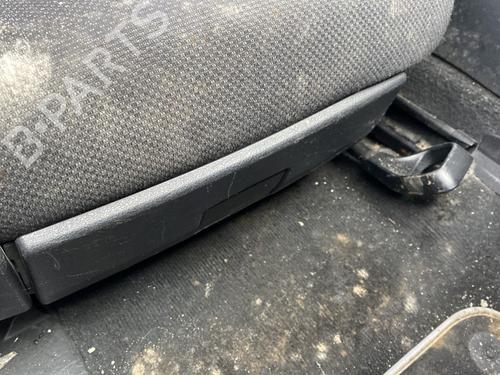 Used Right front seat Right front seat AUDI A3 Sportback (8PA) 1.9 TDI (105 hp) 30603927 30603927