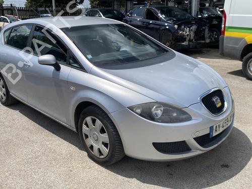 Right front seat SEAT LEON (1P1) 1.9 TDI | BP29635831C16 - Image 4