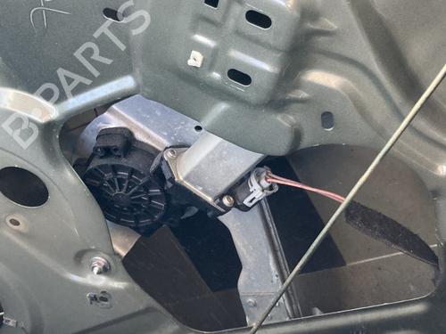 Used Front right window mechanism Front right window mechanism DACIA DUSTER (HS_) 1.5 dCi 4x4 (HSMC, HSMD) (110 hp) 21666173 21666173
