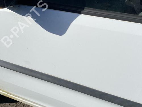 Left front door OPEL COMBO Box Body/MPV 1.3 CDTI 16V | BP29854622C2