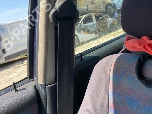 Used Front right seatbelt Front right seatbelt 37611833 37611833
