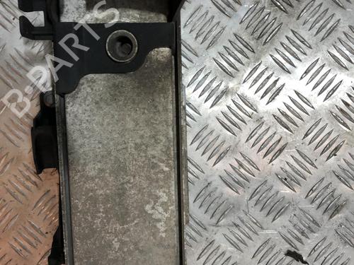 Used Front bumper reinforcement Front bumper reinforcement 19914617 19914617