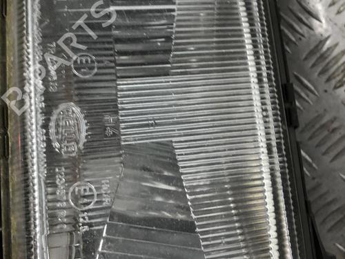 Used Right headlight AUDI 80 B3 Saloon (893, 894, 8A2) 1.9 D (68 hp) 22111747