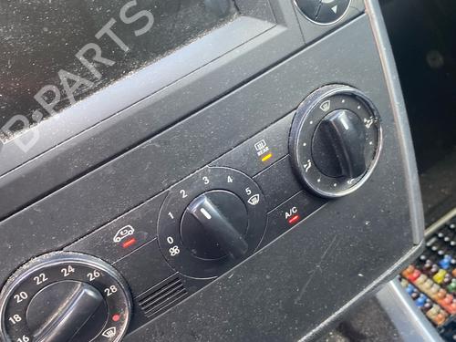 climate-control-mercedes-benz-a-class-w169-2004-2005-2006-2007-2008-2009-2010-2011-2012-34046387 main image