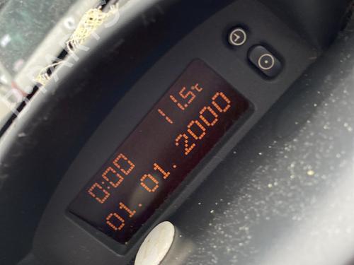 display-monitor-opel-corsa-c-x01-2000-2001-2002-2003-2004-2005-2006-2007-2008-2009-25407446 main image