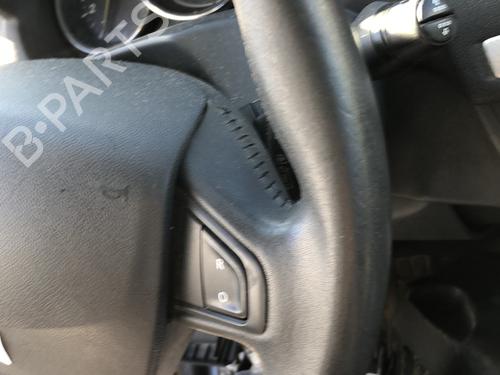Steering wheel RENAULT MEGANE III Hatchback (BZ0/1_, B3_) 1.9 dCi (BZ0N, BZ0J) | BP20660238C49 
