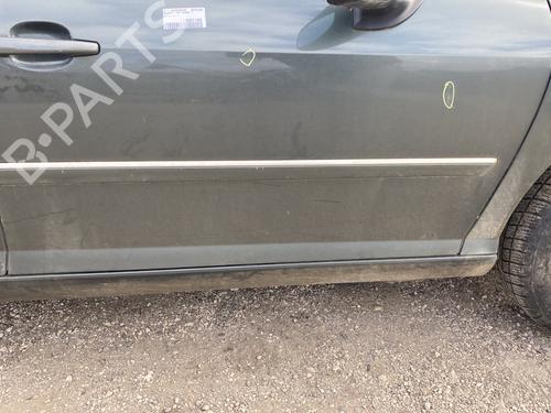 Used Door moulding trim PEUGEOT 407 (6D_) 2.0 HDi 135 (6DRHRH, 6DRHRE, 6DRHRG, 6DRHRJ) (136 hp) 29614676
