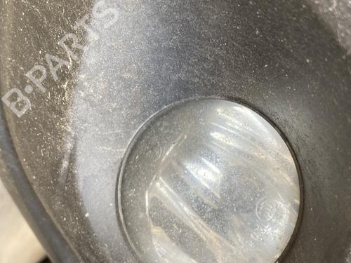 left-front-fog-light-peugeot-expert-van-v_-2016-25588371 main image