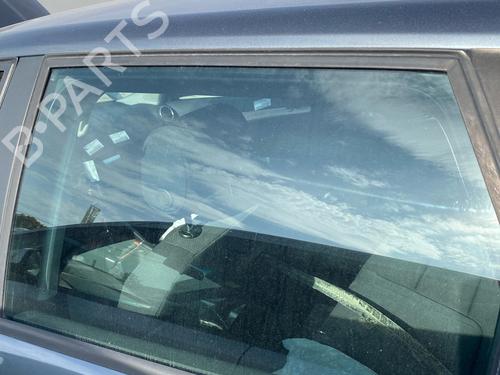 rear-left-door-window-audi-a3-sportback-8pa-2004-2005-2006-2007-2008-2009-2010-2011-2012-2013-2014-2015-39703021 main image