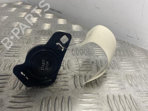 Used Switch RENAULT MEGANE IV Hatchback (B9A/M/N_) 1.2 TCe 130 (B9MR) (130 hp) 31597547