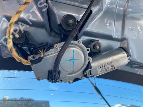 Used Rear wiper motor Rear wiper motor SKODA OCTAVIA I (1U2) 1.9 TDI (90 hp) 39943035 39943035