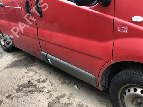 Right front door RENAULT TRAFIC II Van (FL) 2.0 dCi 90 (FL0H, FL00, FL01, FL0M, FL0P, FL0S) | BP22123714C3 