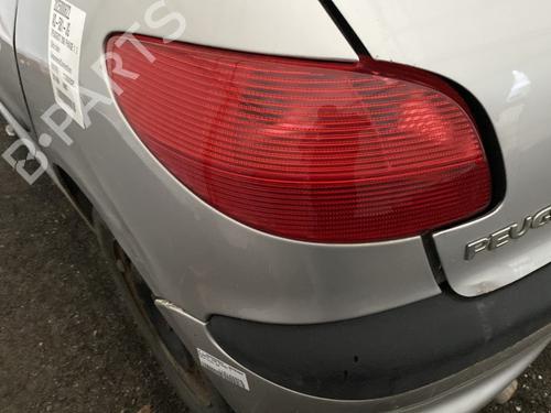 Left taillight PEUGEOT 206 Hatchback (2A/C) 2.0 HDI 90 | BP30939240C34