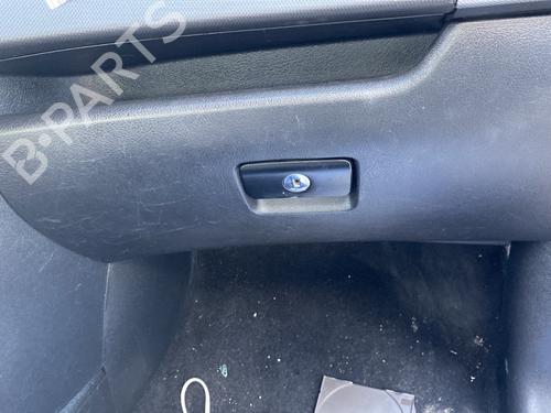 Used Glove box Glove box PEUGEOT 207 (WA_, WC_) 1.6 HDi (90 hp) 33701709 33701709