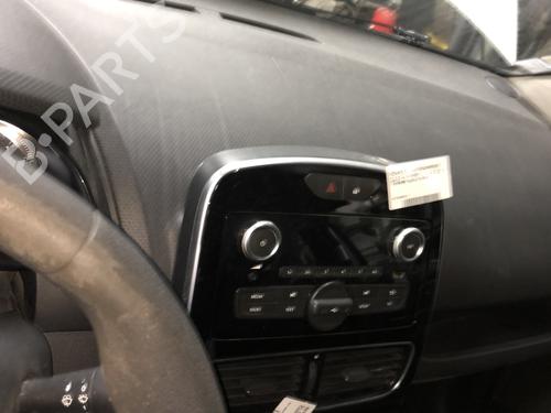 Instrumentbord RENAULT CLIO IV (BH_) 1.5 dCi 75 (75 hp) 21671683