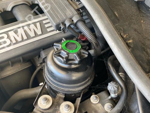 Used Power steering reservoir Power steering reservoir 36847272 36847272