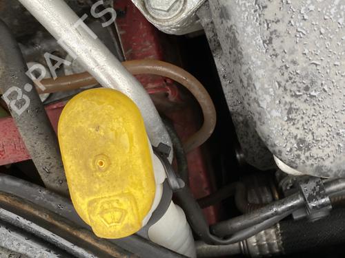windscreen-washer-tank-renault-megane-ii-bm01_-cm01_-2001-2002-2003-2004-2005-2006-2007-2008-2009-2010-2011-2012-32385867 main image