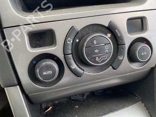 Used Climate control PEUGEOT 308 I (4A_, 4C_) 1.6 HDi (109 hp) 25867043